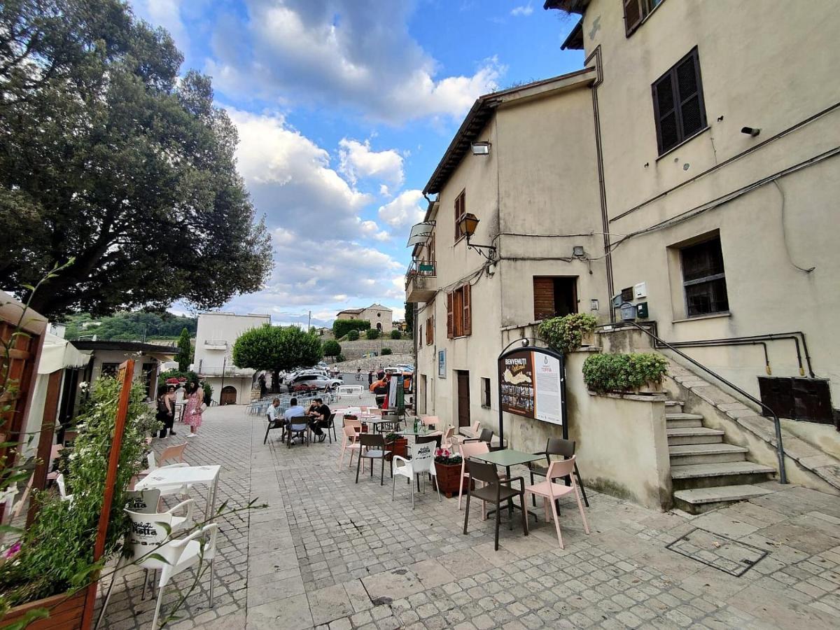 شقة La Casa In Piazza Toffia المظهر الخارجي الصورة