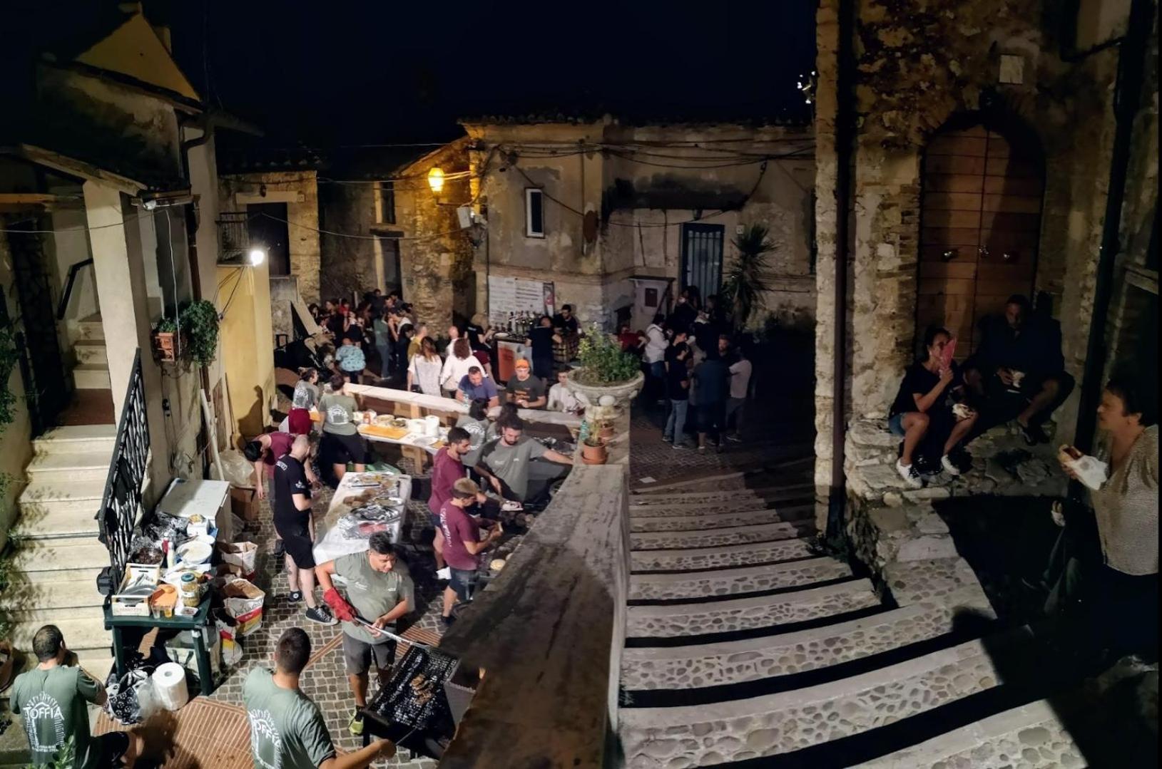 شقة La Casa In Piazza Toffia المظهر الخارجي الصورة